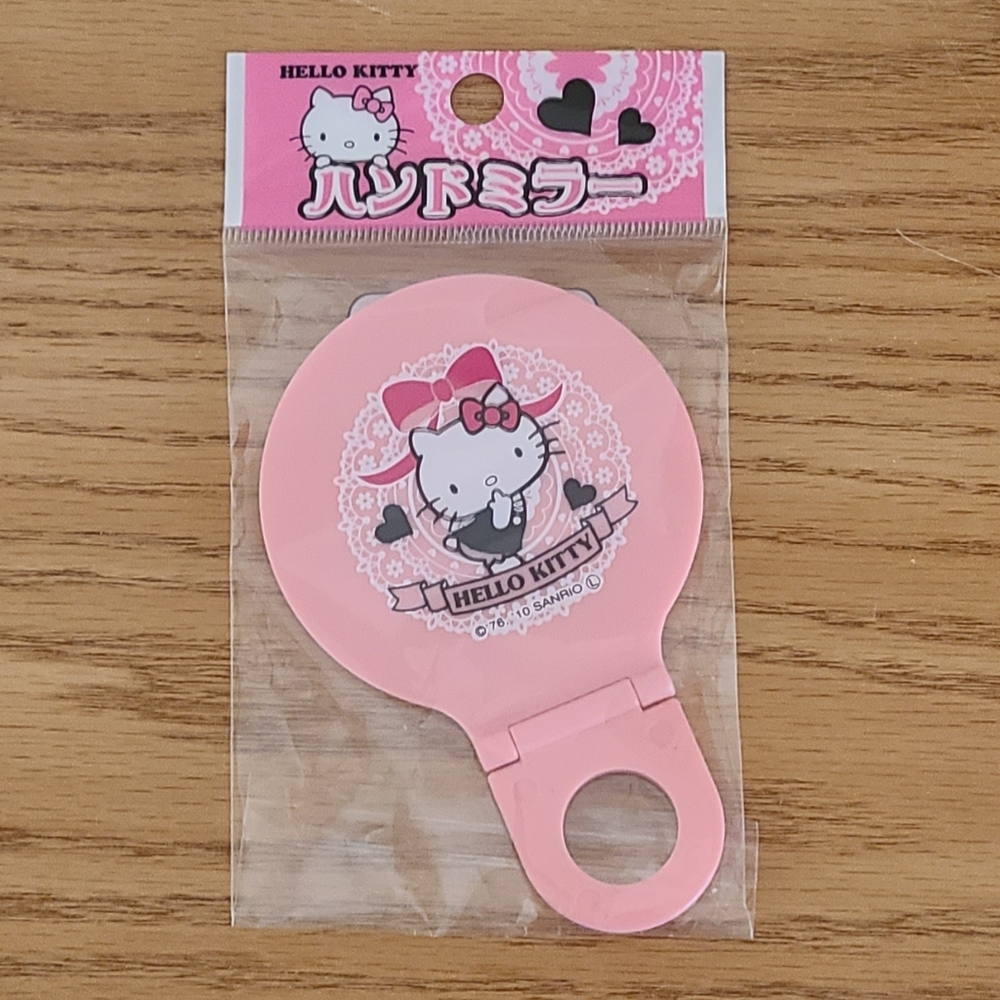 Hello Kitty Mini Handheld Mirror